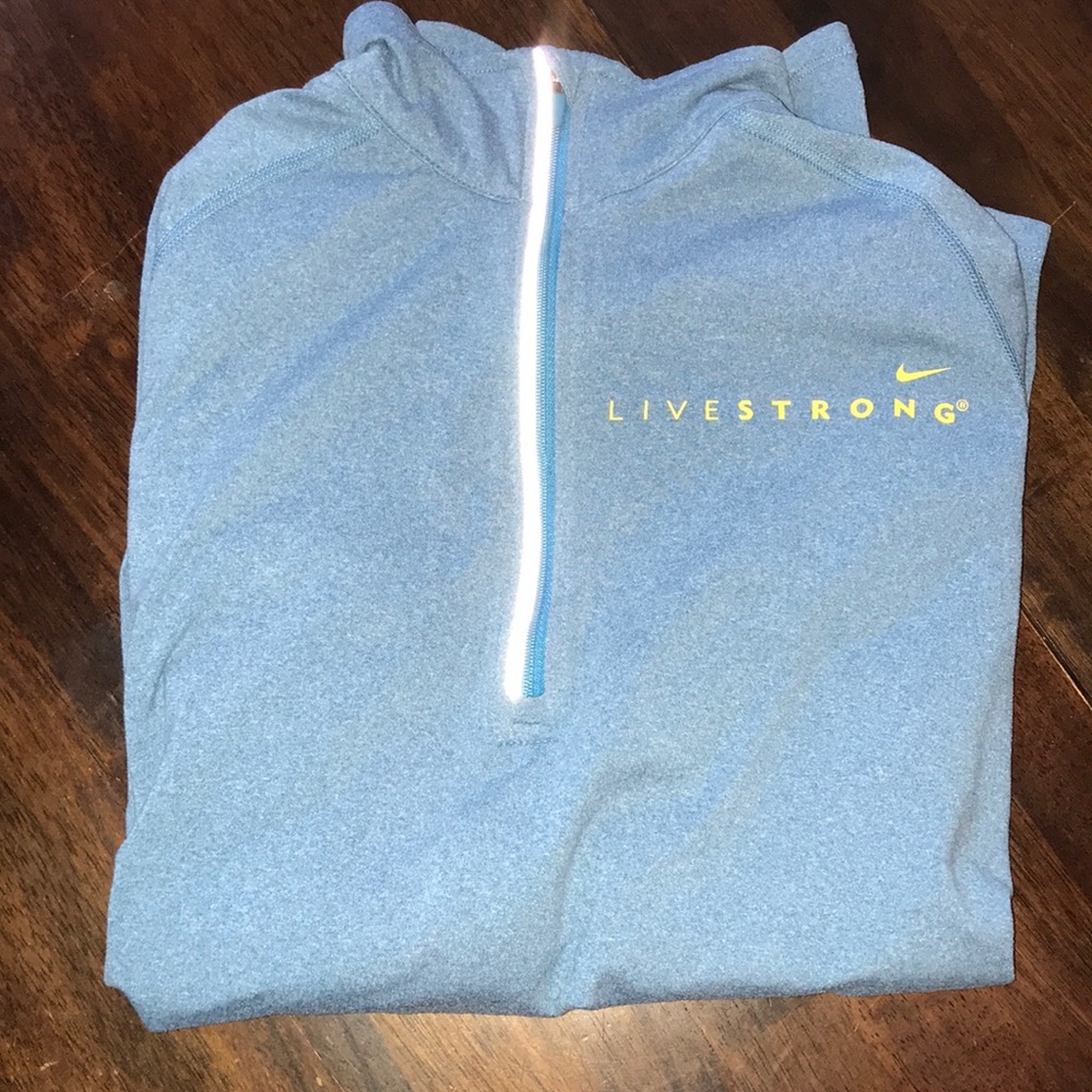 Nike pullover